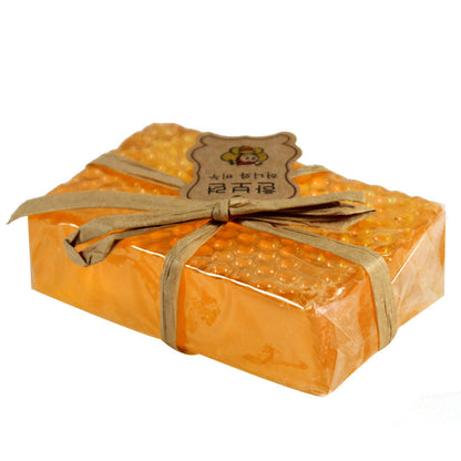 Dwelliy honey soap